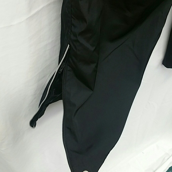 Reebok black woven  pants size medium - Picture 5 of 10